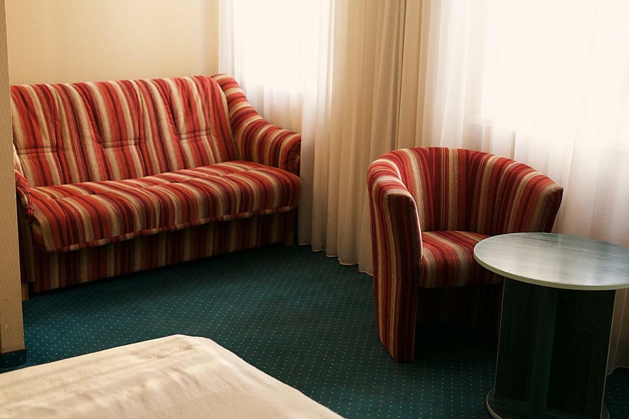 Jure Hotell Palanga Exteriör bild